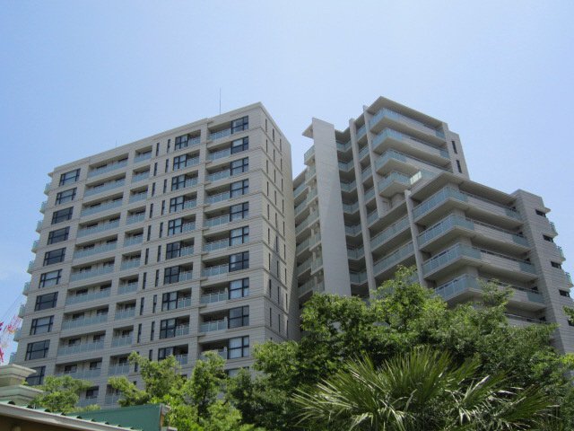 神戸市中央区東川崎町の賃貸