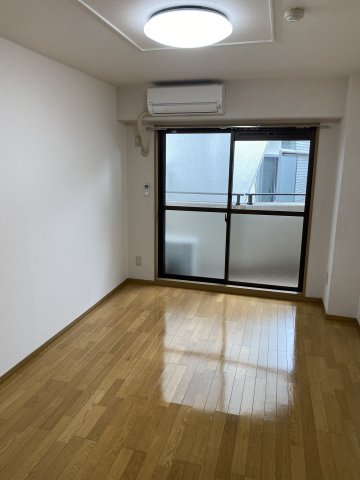 神戸市中央区北野町(JR東海道本線(近畿)三ノ宮)のマンション賃貸物件 間取画像