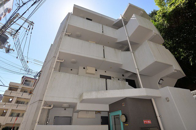 神戸市中央区山本通の賃貸