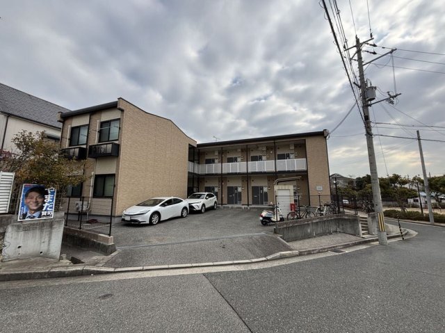 西宮市上ケ原八番町の賃貸