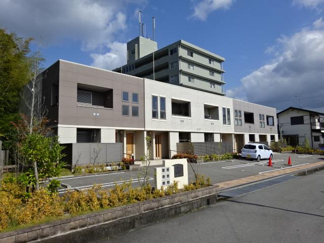 西宮市山口町名来の賃貸