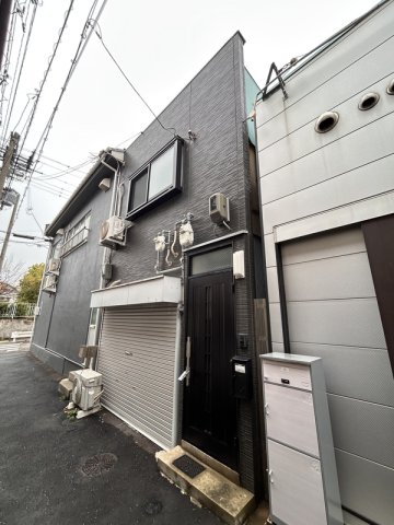 神戸市中央区東川崎町の賃貸