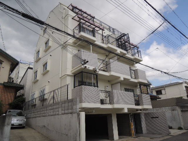 神戸市中央区坂口通の賃貸