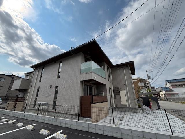 西宮市段上町の賃貸