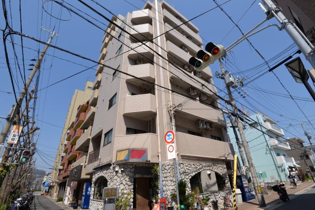 神戸市兵庫区大開通の賃貸