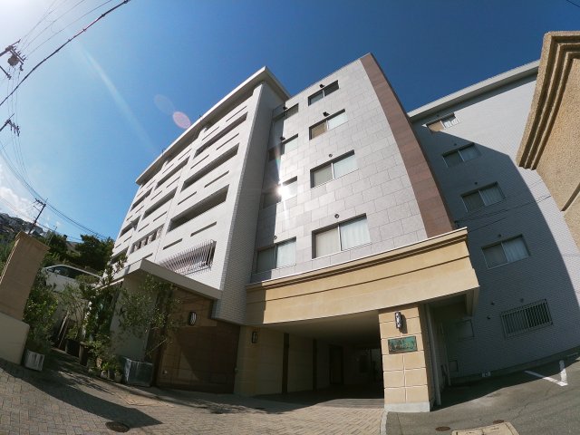 西宮市甲陽園西山町の賃貸