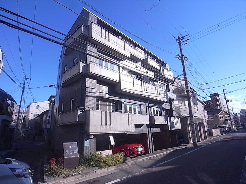 西宮市石刎町の賃貸