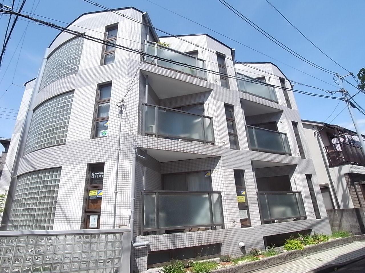 西宮市石刎町の賃貸