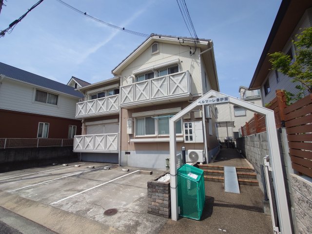 西宮市下葭原町の賃貸
