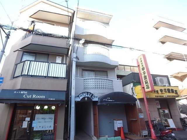 西宮市甲子園口の賃貸