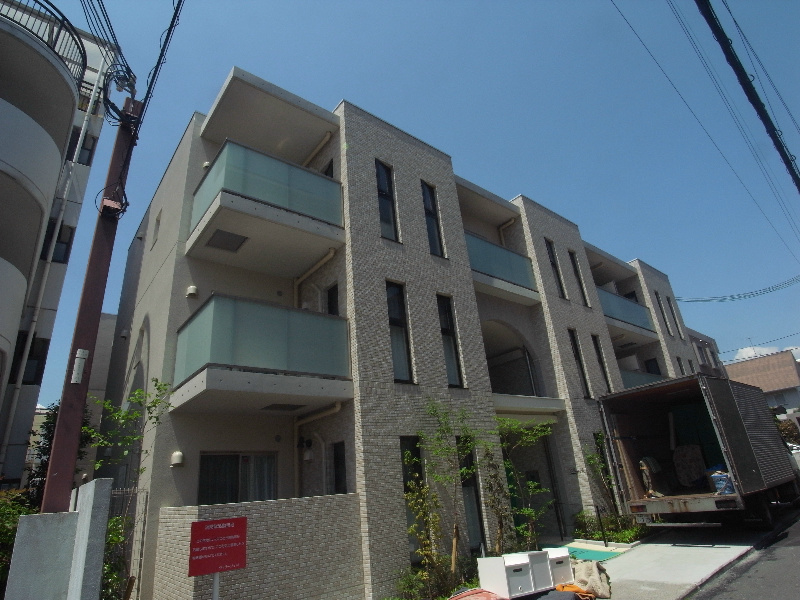 西宮市甲子園口北町の賃貸