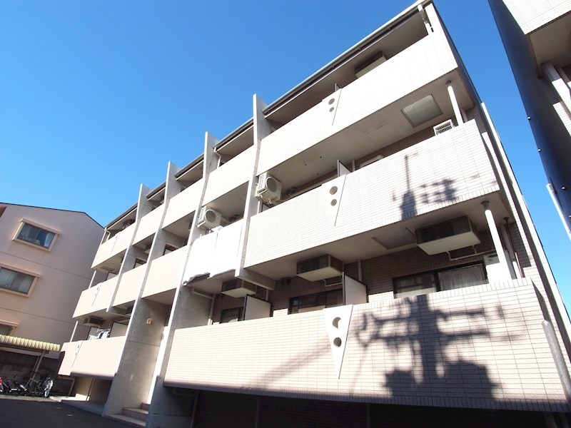 西宮市櫨塚町の賃貸