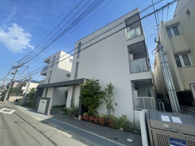 西宮市小松西町の賃貸