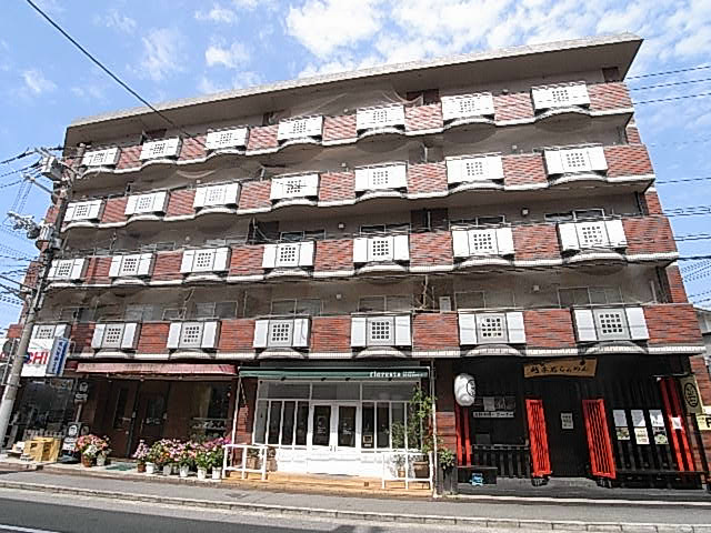 西宮市南越木岩町の賃貸