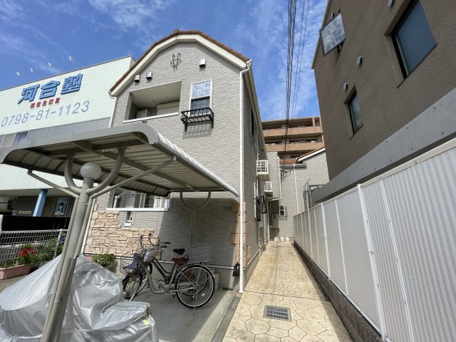 西宮市甲子園六番町の賃貸