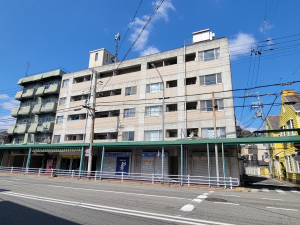 神戸市兵庫区上三条町の賃貸