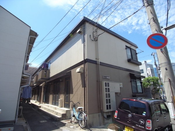 神戸市中央区東川崎町の賃貸